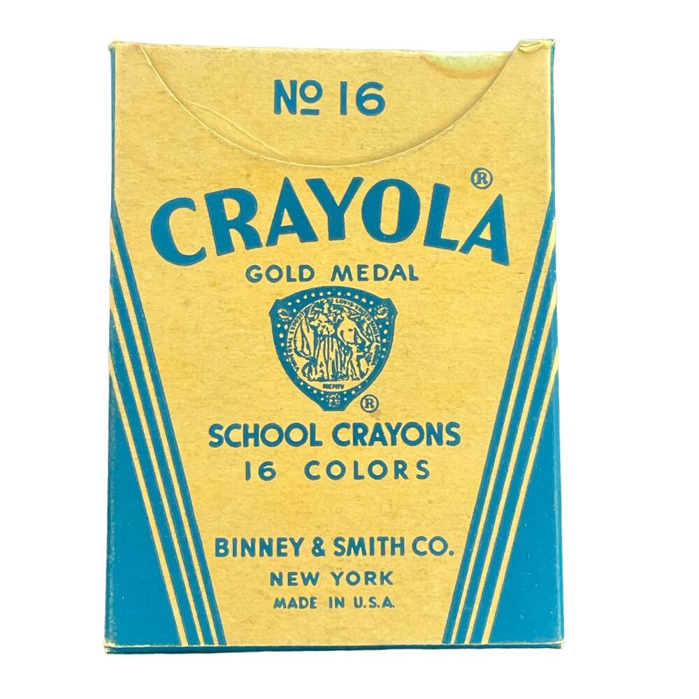 Crayola Crayons No 16 Count School Gold Metal Binney & Smith New York USA READ